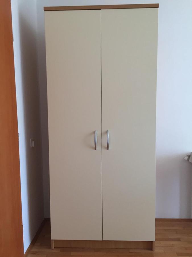 Studio Apartments Ana Rovigno Esterno foto