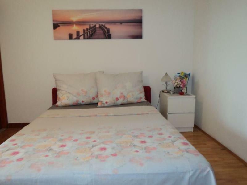 Studio Apartments Ana Rovigno Esterno foto